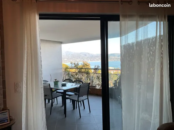 Appart T2 vue mer 50M² - Rés Genovese AJACCIO
