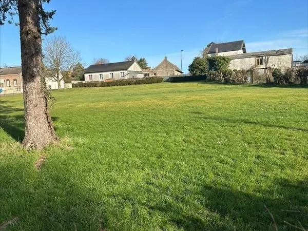 Terrain 1400 m² WASSIGNY