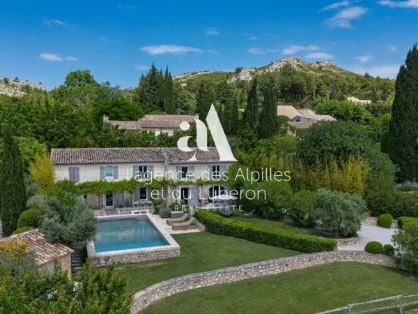Maison de campagne 8 pièces 255 m²