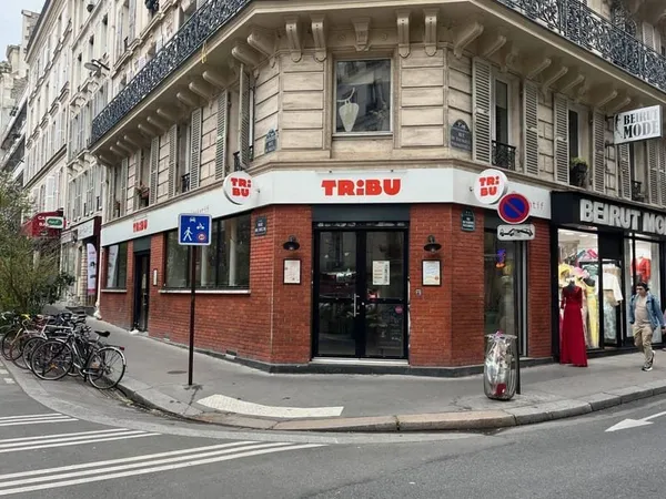 Local commercial 157 m²