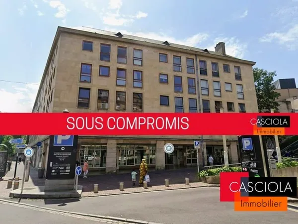 SOUS COMPROMIS // METZ Centre - T3 à rafrîchir - 2 chambres -