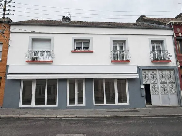 Immeuble de rapport 590 m²