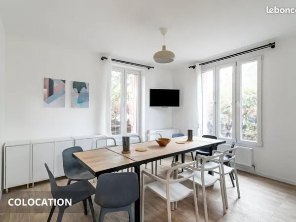 Maison 12 pièces 215 m²