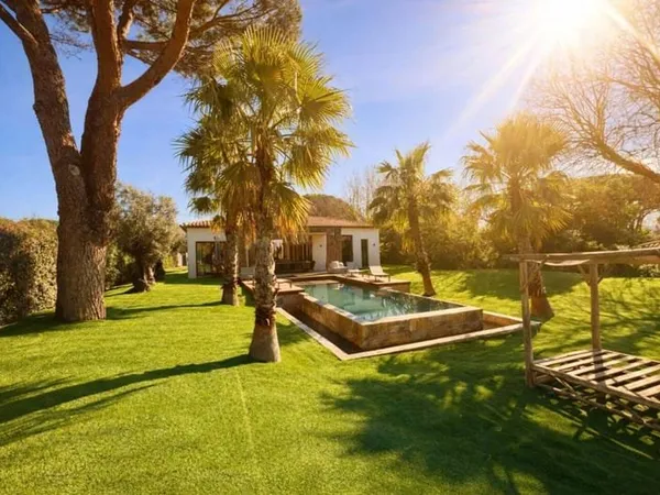 Villa 4 pièces 142 m²