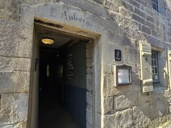 Maison 1 pièce 310 m²