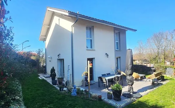 Maison 5 pièces 102 m²