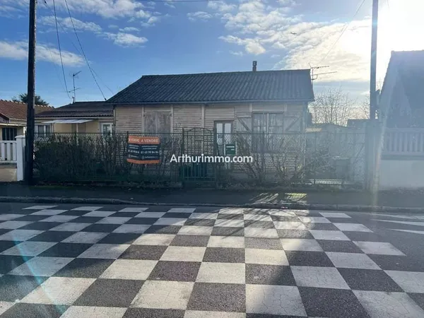 TERRAIN AVEC MAISONS A DEMOLIR