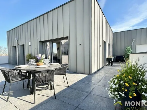Appartement d'exception au dernier étage avec terrasse et de