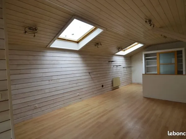 Location Magasin/bureau/dépôt