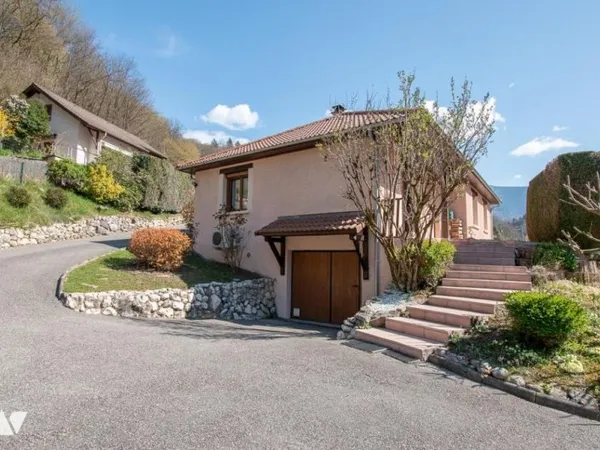 Maison 6 pièces 118 m²