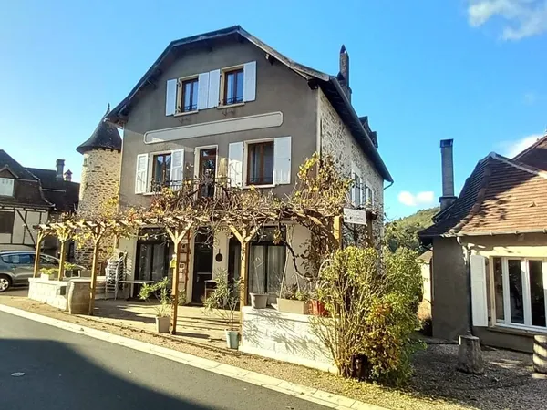 Commerce 9 pièces 233 m²