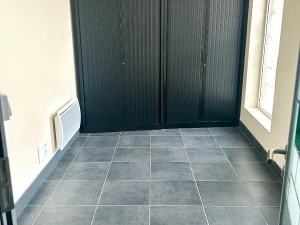 Local d'activité 86 m²