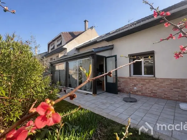 Grande maison familiale avec jardin à 5 minutes de la A1 / 1