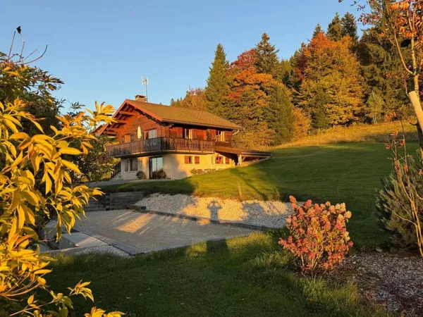 Maison 6 pièces 110 m²