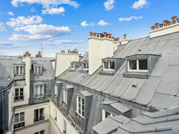 Paris IIIème - Studio - Calme - Vue dégagée