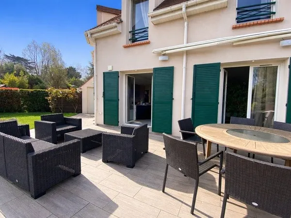 MAISON A VENDRE 6 PIECES A VILLEMOISSON (91) AVEC GARAGE