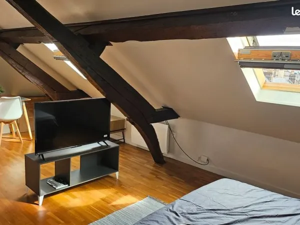 Studio meuble hypercentre