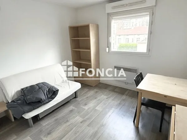 Appartement Location Saint-Étienne 1p 20m² 350€