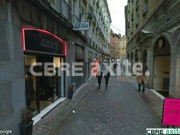 Local commercial 55 m²