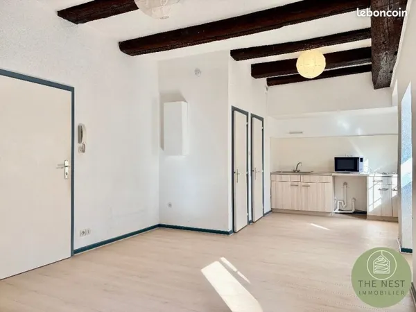 Studio 1 pièce 26 m²