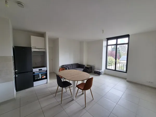 PROCHE GARE NANGIS - APPARTEMENT MEUBLE DE TYPE T2 51M² ENVIRON