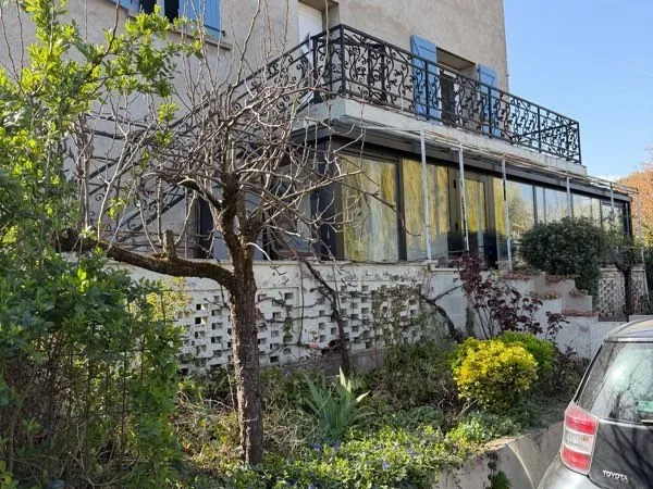 Apparemment 87 m² avec garage - Arnas