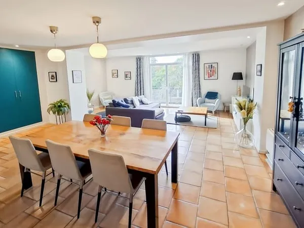 Maison 4 pièces 162 m²