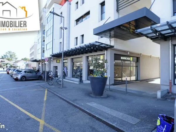 Parking/box 15 m² FERNEY-VOLTAIRE