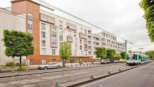 Les Estudines Saint Denis Basilique -93- - Etudiants - RESID