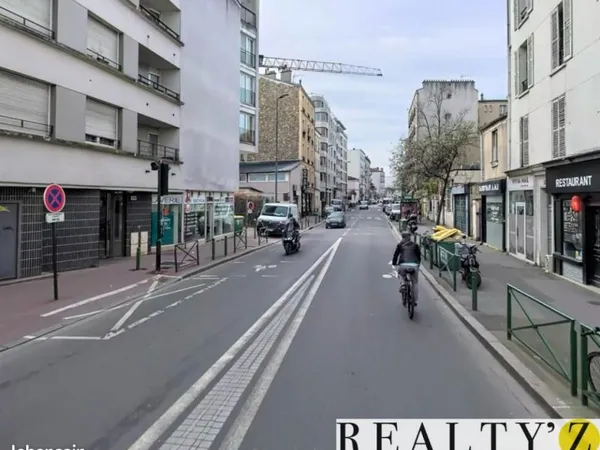 Local commercial 311 m²