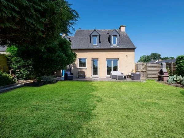 Maison à vendre à Saint Armel - Un véritable havre de paix !