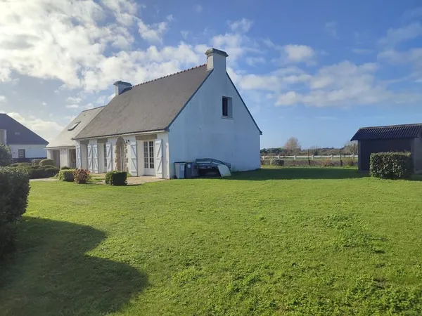 MAISON A VENDRE PLOUHINEC AVEC STUDIO A 1KM DE LA RIA