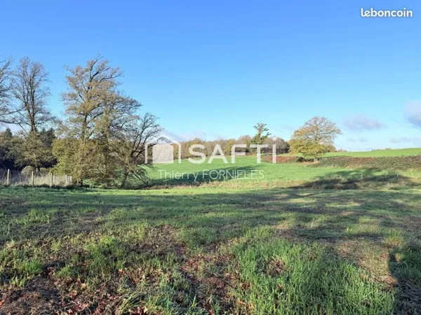 Terrain 1500 m² SAINT-JUST-LE-MARTEL