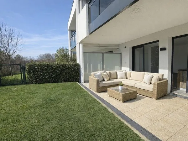 SUPERBE T3 RDJ-extérieur 76 m² - Saint-Louis proche frontière