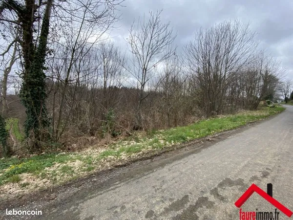 Terrain 20520 m² Saint-Pardoux-l'Ortigier