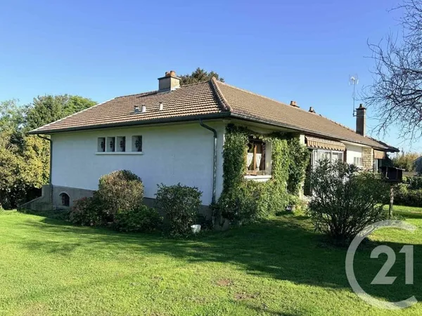 Maison 6 pièces 218 m²