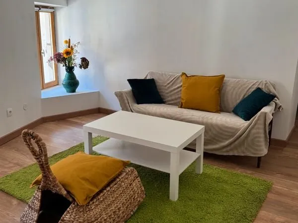 Maison de ville - 6 pièces - 90 m2 - Commune de Virieu-le-grand