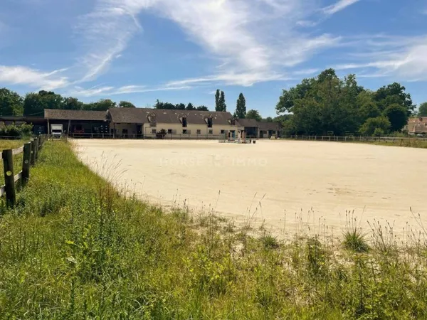 Maison de luxe 7 pièces 240 m²