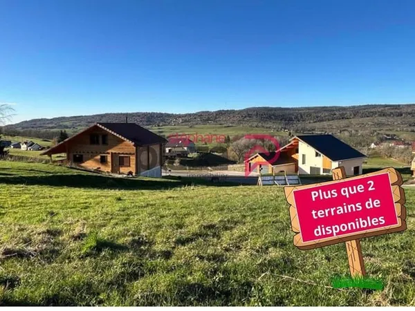 Terrain constructible 815 m²