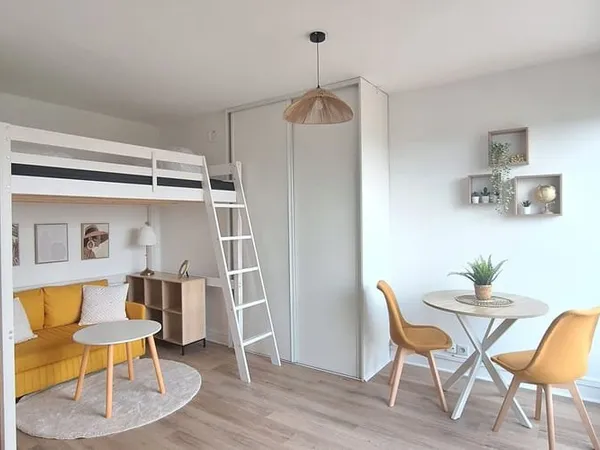 Studio 1 pièce 22 m²