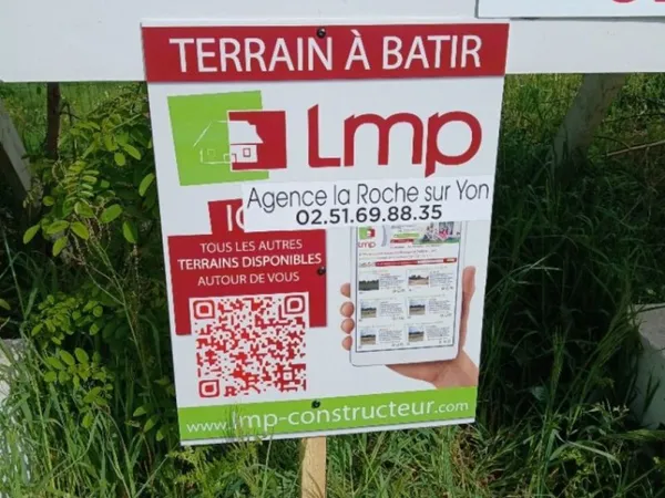 Terrain 589 m²