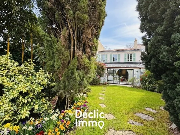 Maison Vente La Rochelle 7p 180m² 1795000€