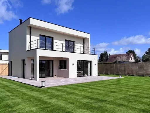 Maison 5 pièces 167 m²