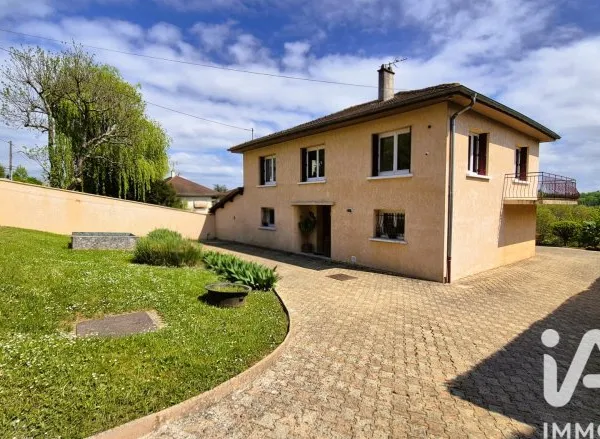 Maison 8 pièces 150 m²