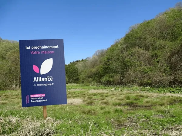 Terrain 439.00 m² à Jans