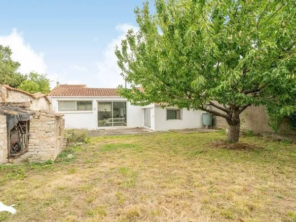 Maison 3 pièces 145 m²