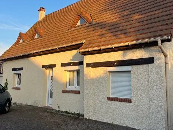 Maison familiale 142m² - 5 ch - Terrain 1187m² - Calme