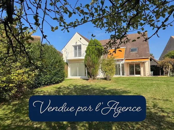 Maison de luxe 6 pièces 212 m²