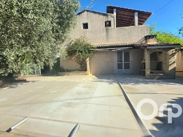 Maison 6 pièces 151 m²