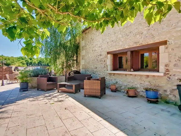 Maison 10 pièces 244 m²